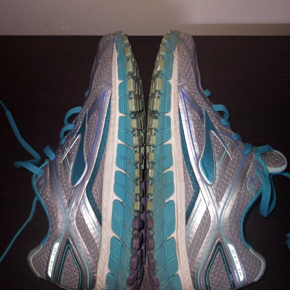 Brooks Womens Running Sneakers 10B Adrenaline GTS Lace Up Breathable Mesh Silver - Picture 10 of 16